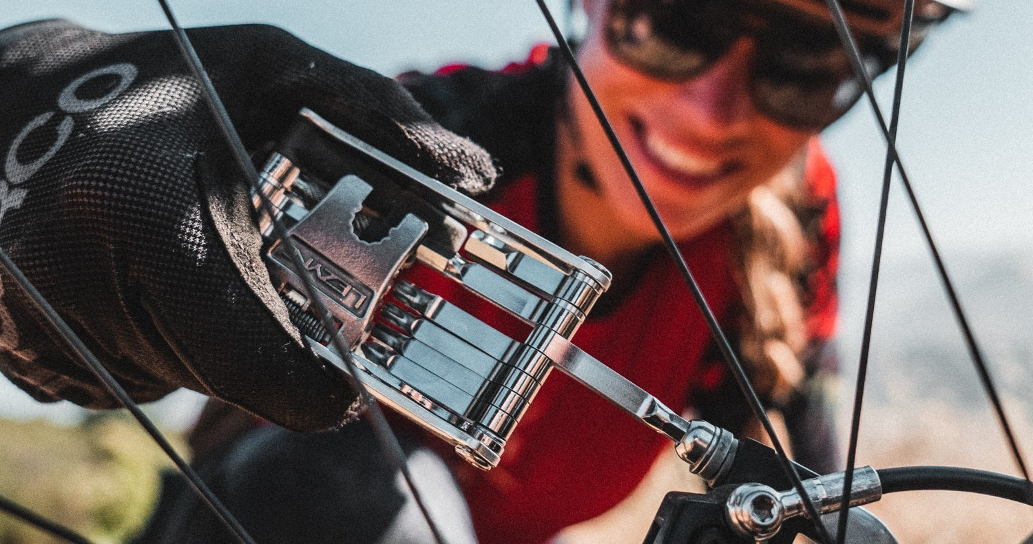 Best Bike Multi-Tool Guide 2025 – A complete breakdown of must-have cycling tools for road cyclists, mountain bikers, and commuters. Find the perfect multi-tool to handle mechanical issues on the go and keep your ride smooth and hassle-free.