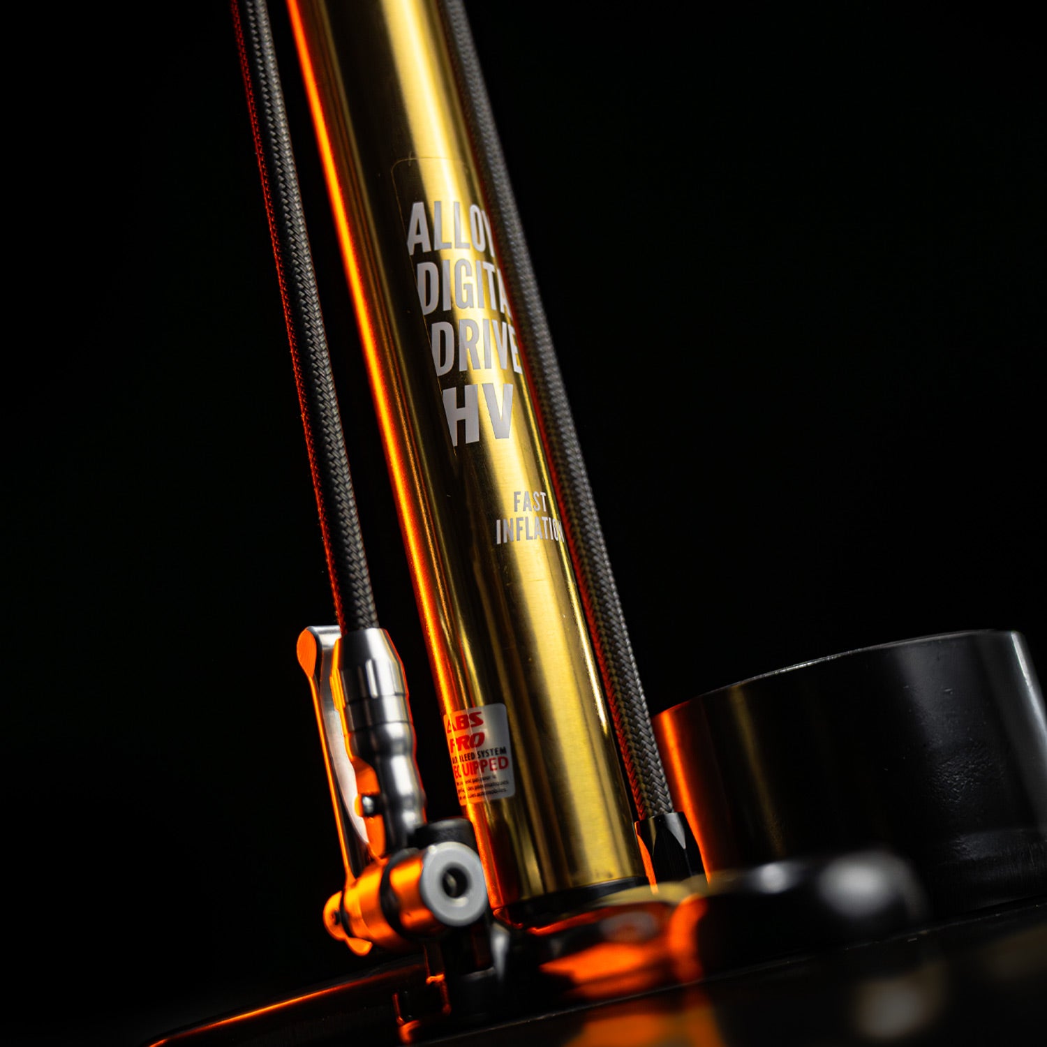 18k Gold Plated High Volume Digital Floor Pump with Presta Pro head