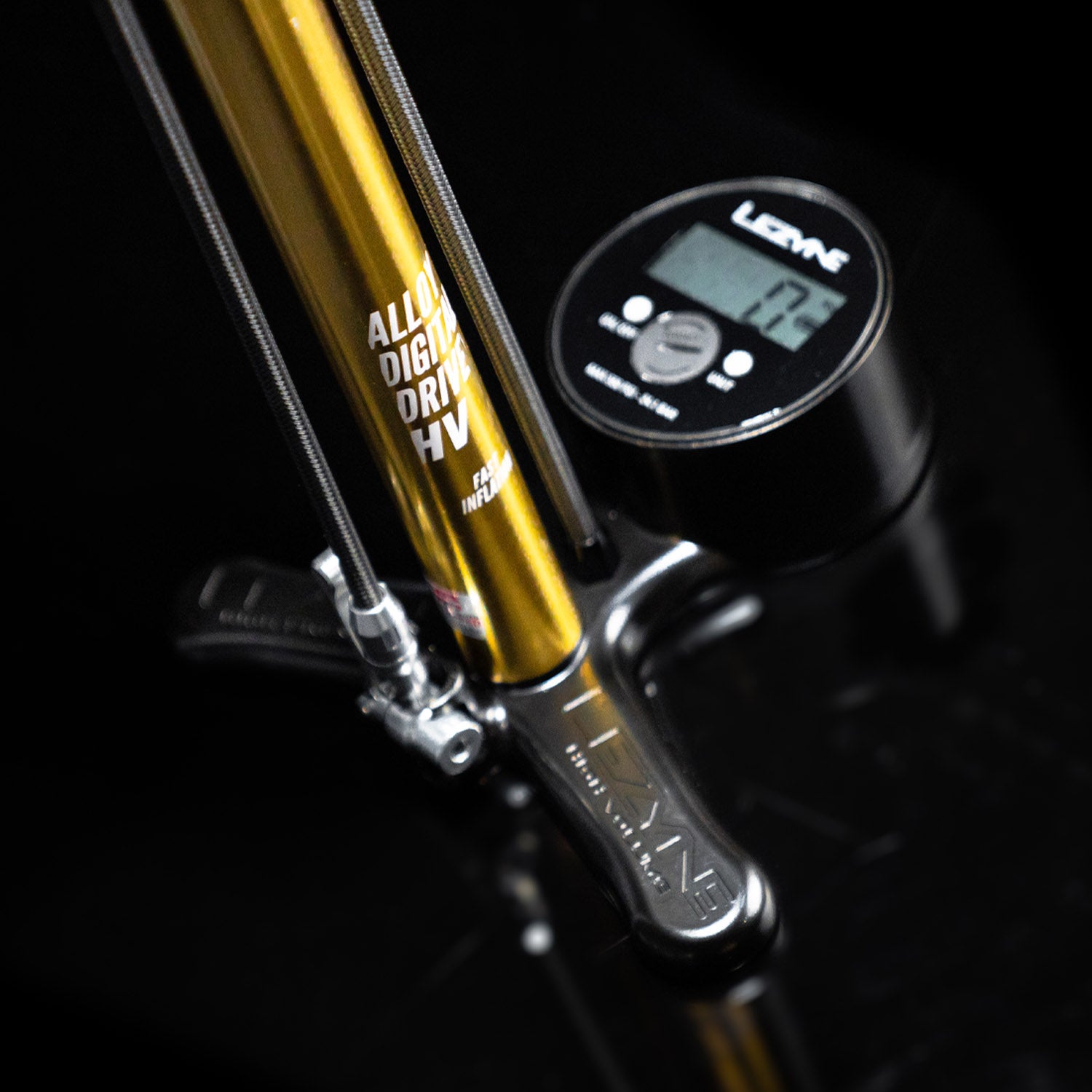18k Gold Plated High Volume Digital Floor Pump with Presta Pro head